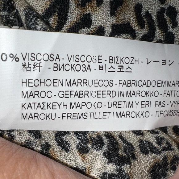 EUC | Zara | Leopard Print Long Sleeve Blouse | Size XL - Picture 11 of 11